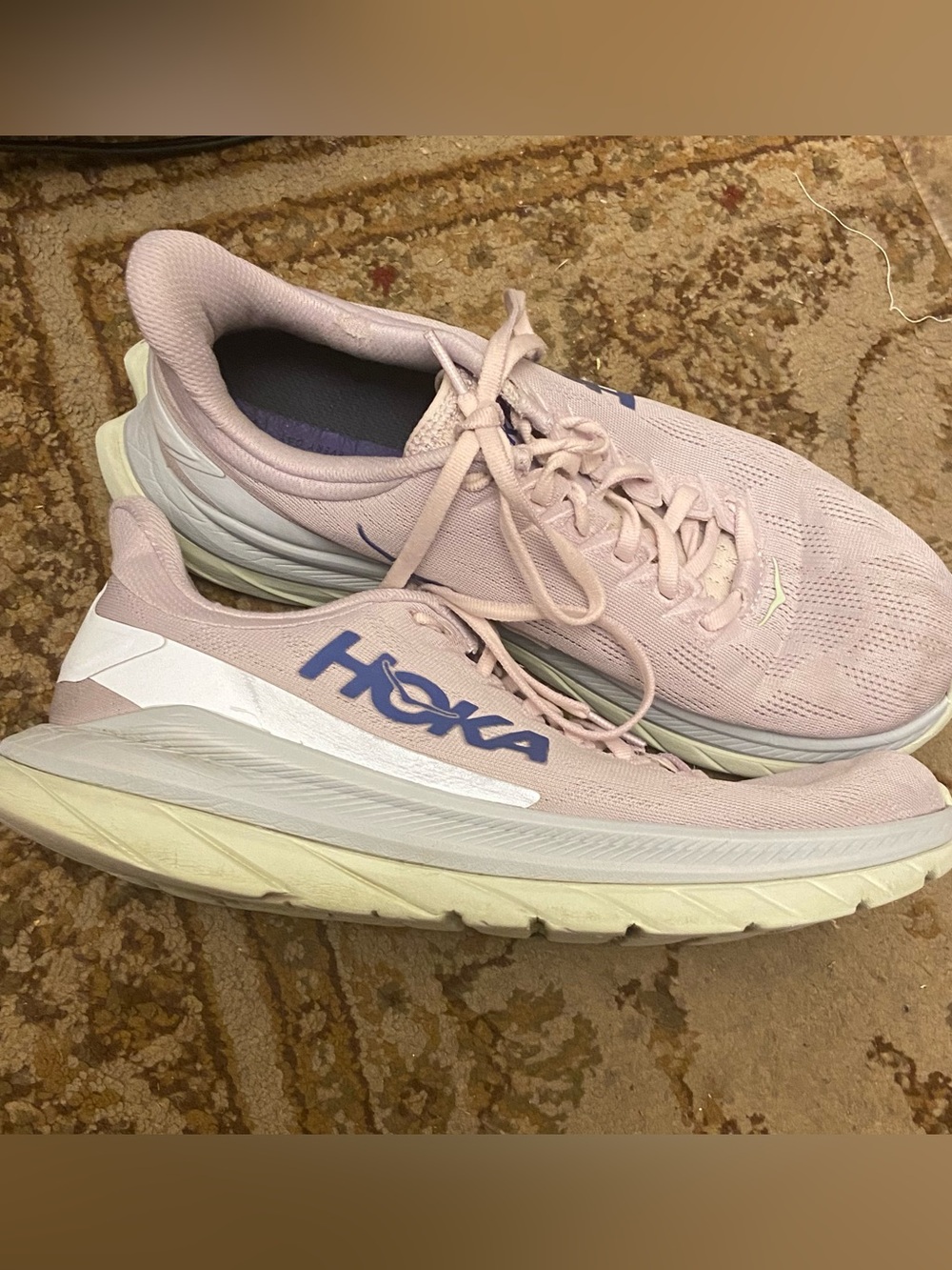 HOKA One One Mach Women's Light Purple Running Shoes Size 9.